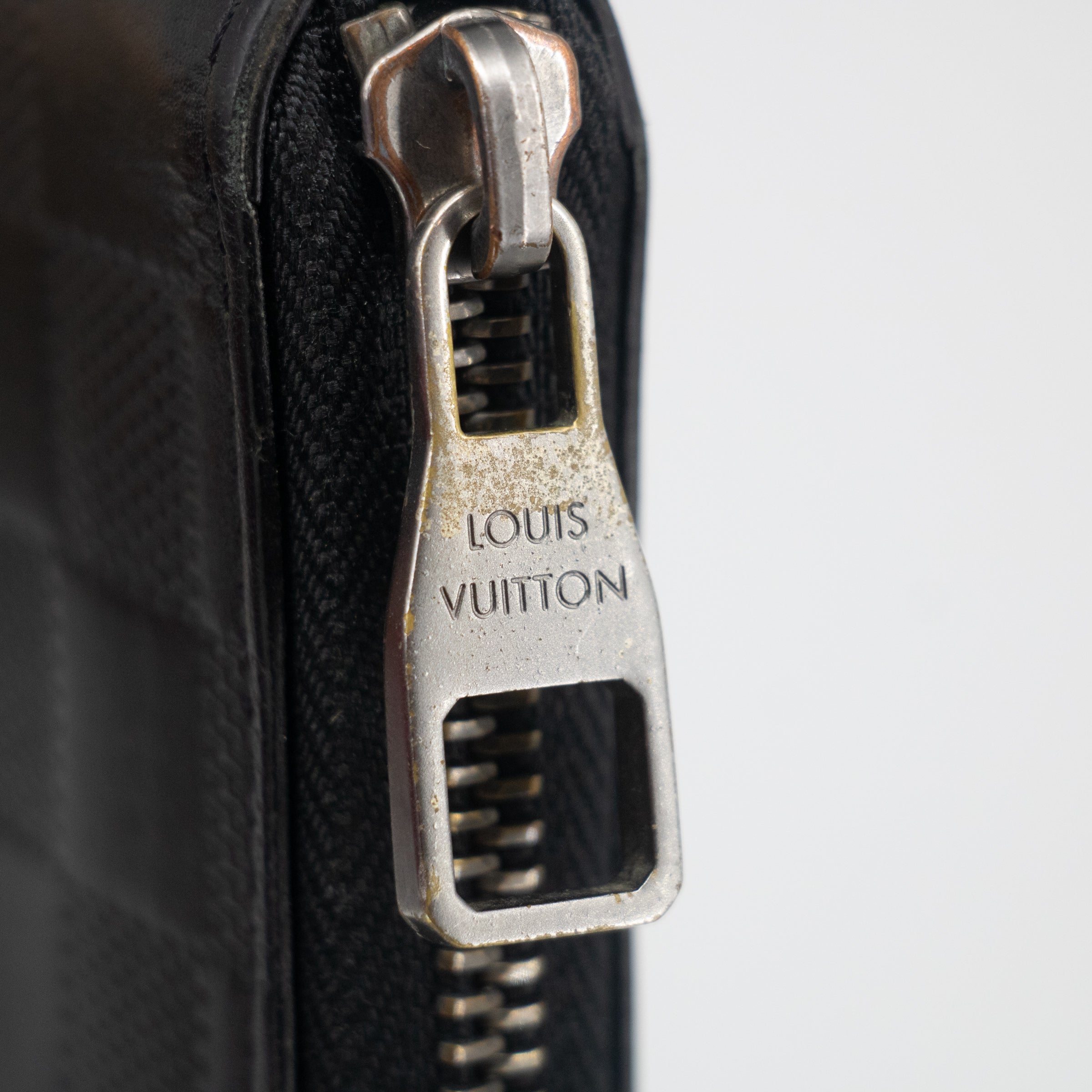 Louis Vuitton Black Damier Infini Vertical Zippy Wallet